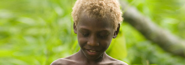 Одна мутация - и меланезийцы стали блондинами!