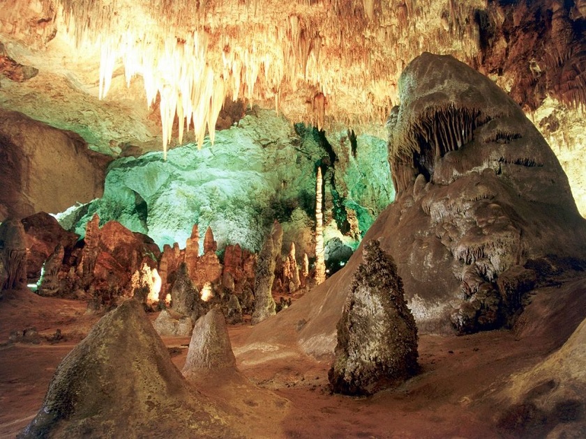 фото как образуются пещеры