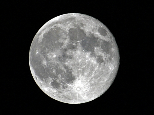 Луна спутник земли